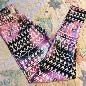 New One Size Buskins Leggings